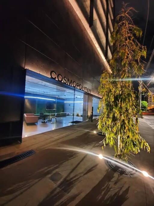 Cosmopolitan Apt 1407, 5 Star Facilities, 15M Sjo Airport, Parking, Pool, Gym Сан Хосе Екстериор снимка