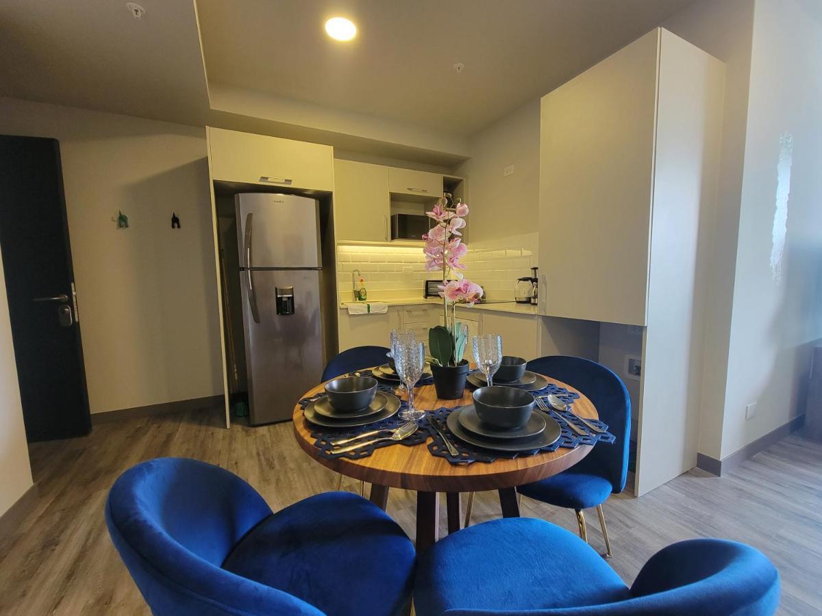 Cosmopolitan Apt 1407, 5 Star Facilities, 15M Sjo Airport, Parking, Pool, Gym Сан Хосе Екстериор снимка