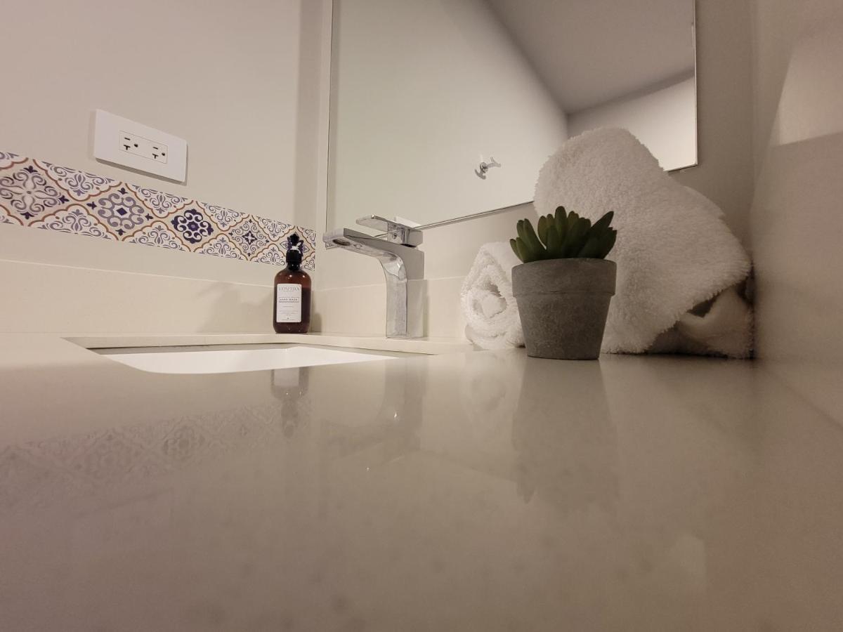 Cosmopolitan Apt 1407, 5 Star Facilities, 15M Sjo Airport, Parking, Pool, Gym Сан Хосе Екстериор снимка